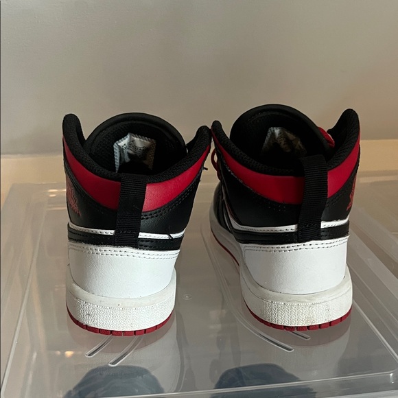 Nike Air Jordan Mid-Top Sneakers - Picture 5 of 6